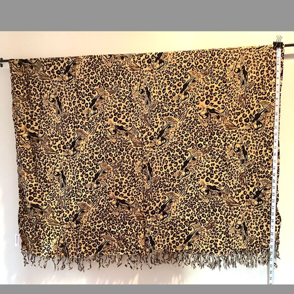Stylish Abstract leopard Print Scarf- Polyester Blend Rectangle with fringed end - Picture 1 of 6